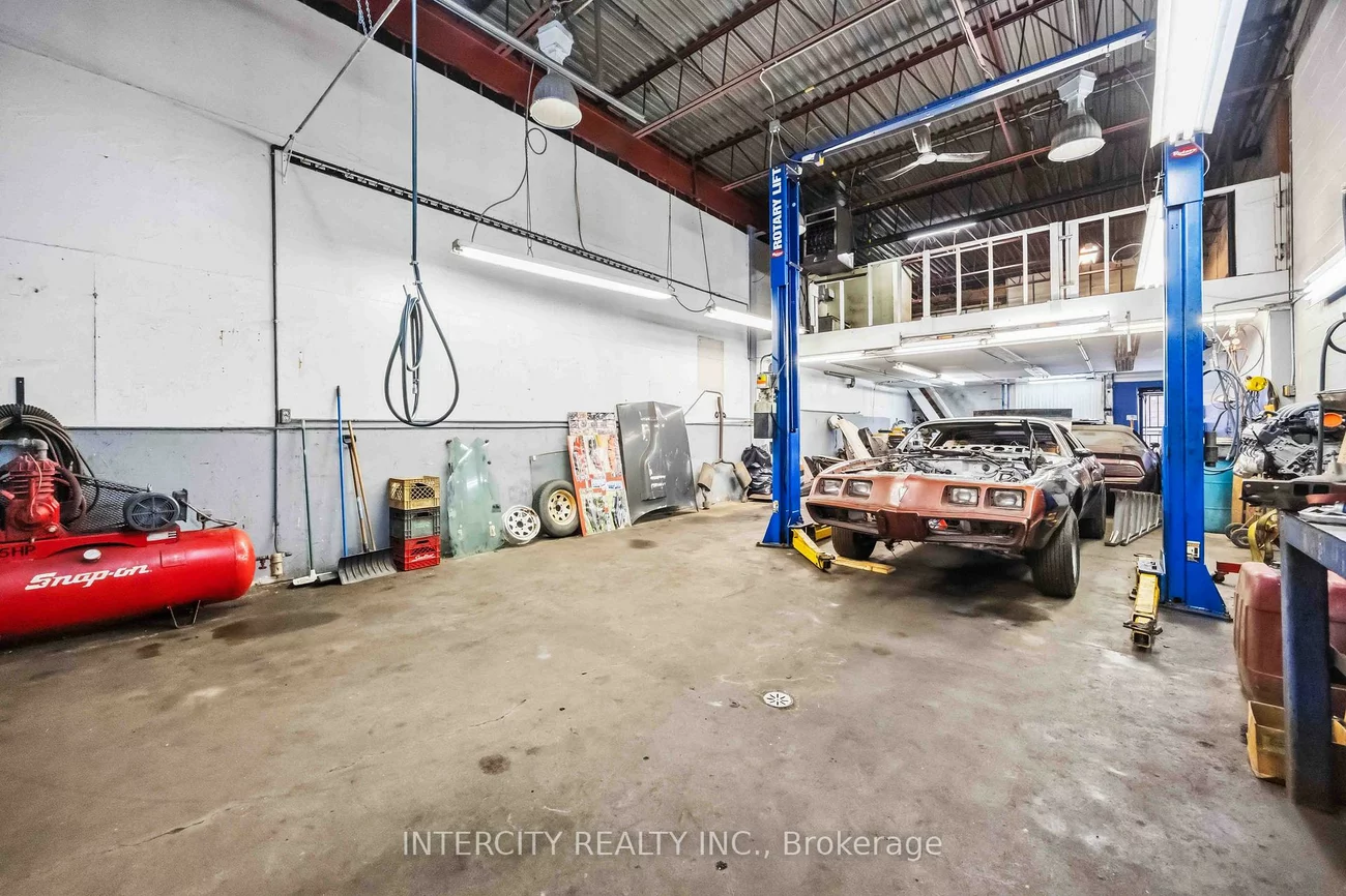 8540, Keele, Concord, Vaughan