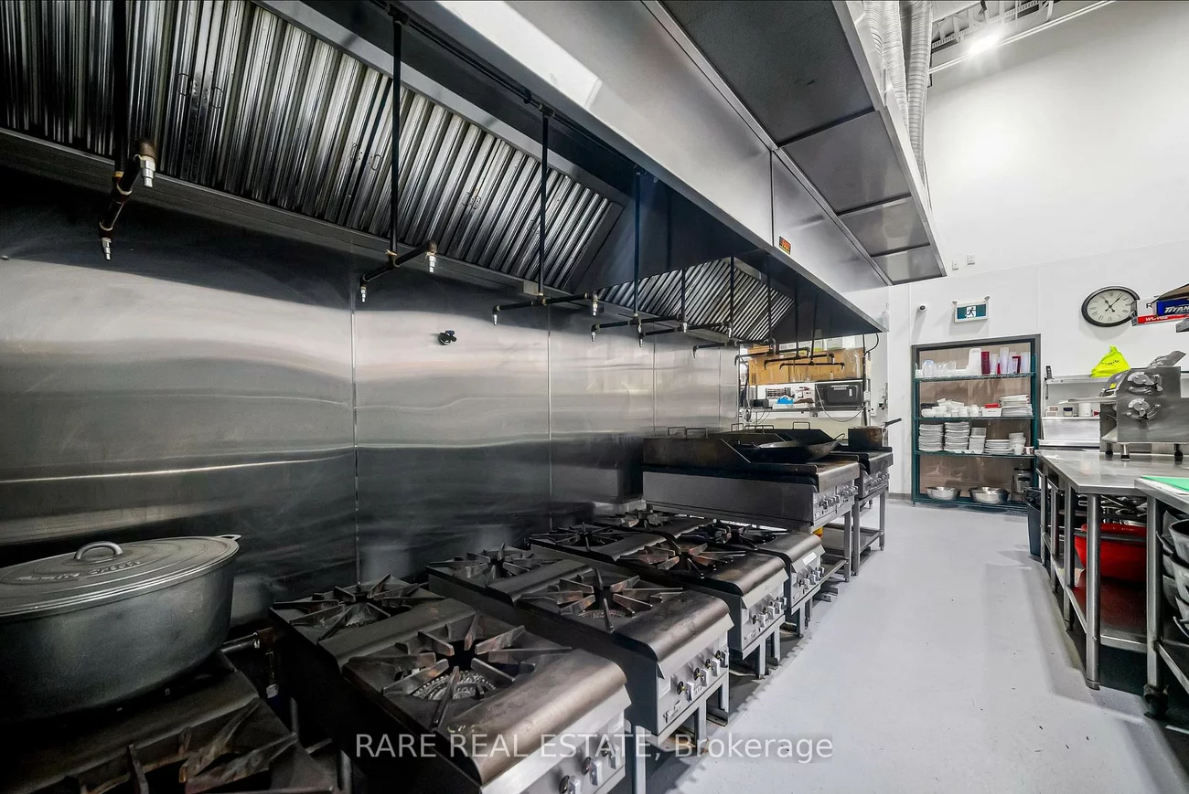 9121, Weston, East Woodbridge, Vaughan
