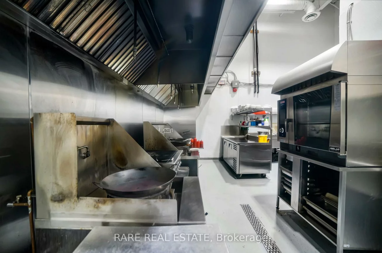 9121, Weston, East Woodbridge, Vaughan