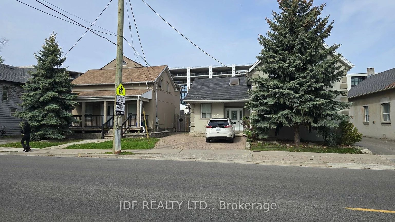 1*, Burtons, West Woodbridge, Vaughan