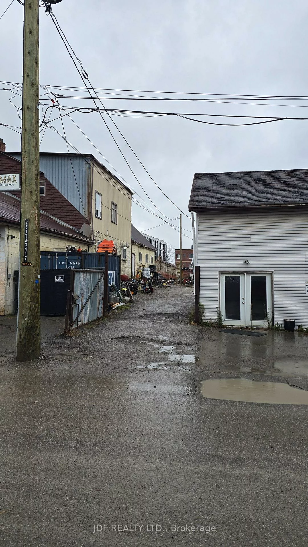 1*, Burtons, West Woodbridge, Vaughan
