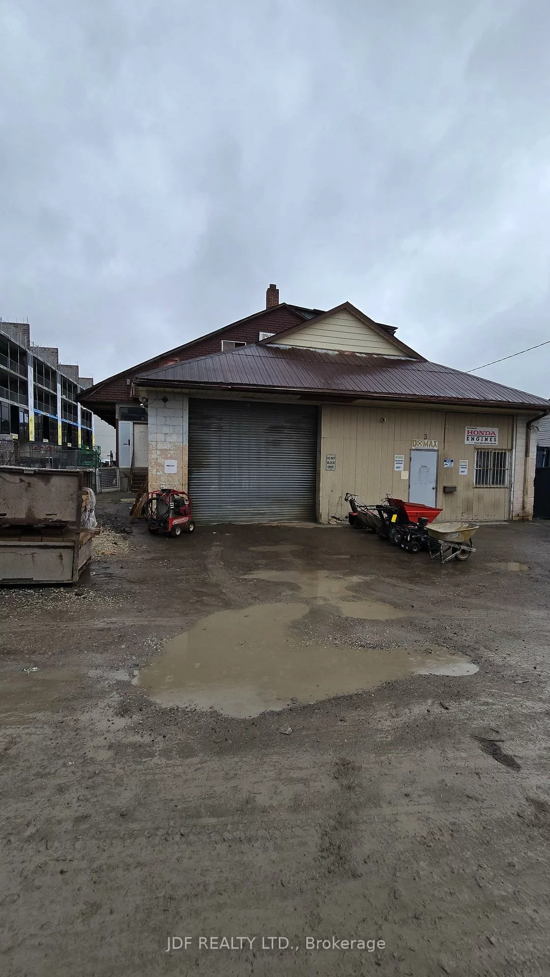 1*, Burtons, West Woodbridge, Vaughan