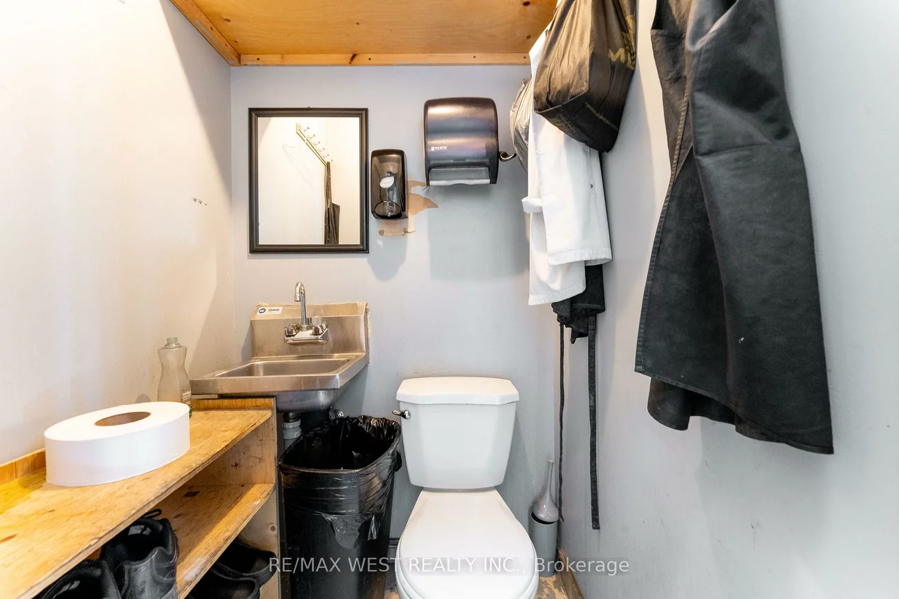 3991, Major Mackenzie, Vellore Village, Vaughan