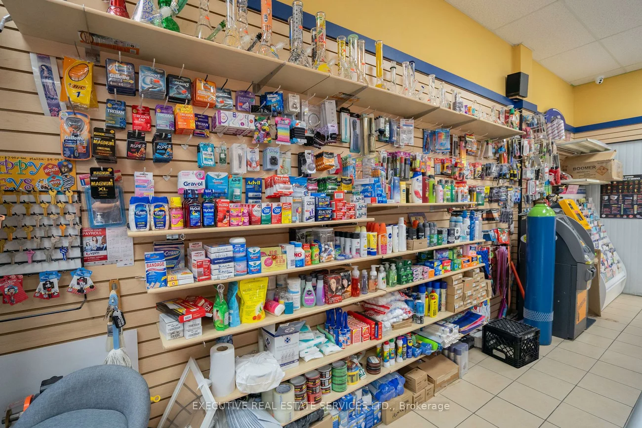 525, Cityview, Vellore Village, Vaughan