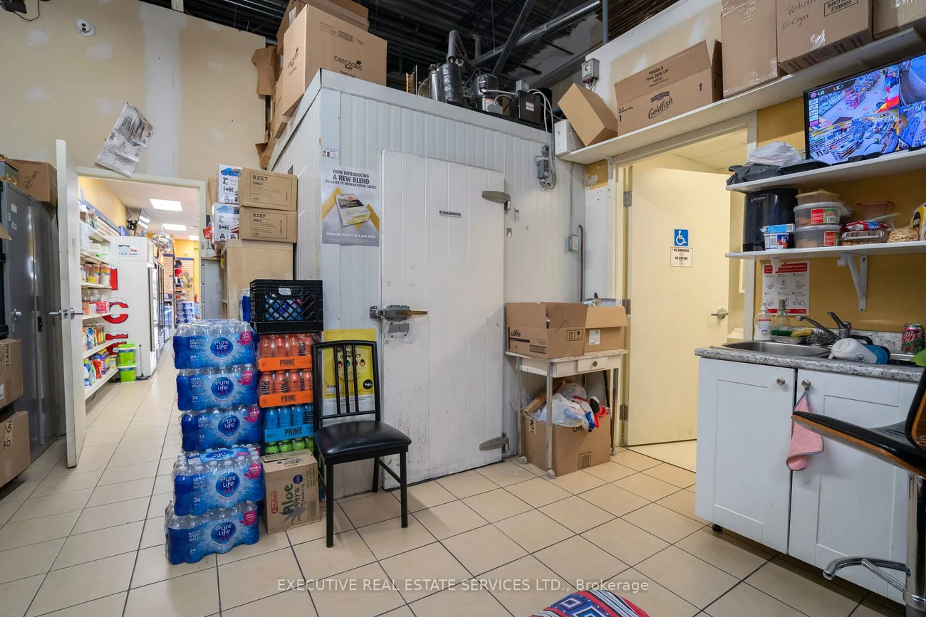 525, Cityview, Vellore Village, Vaughan