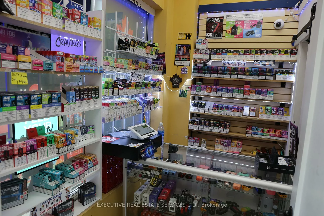 525, Cityview, Vellore Village, Vaughan