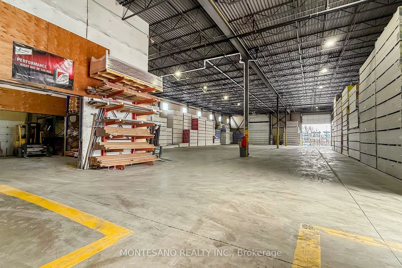 101, Westcreek, East Woodbridge, Vaughan