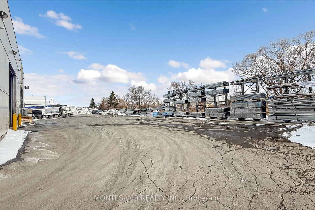 101, Westcreek, East Woodbridge, Vaughan