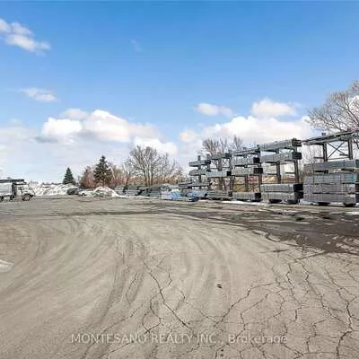 101, Westcreek, East Woodbridge, Vaughan
