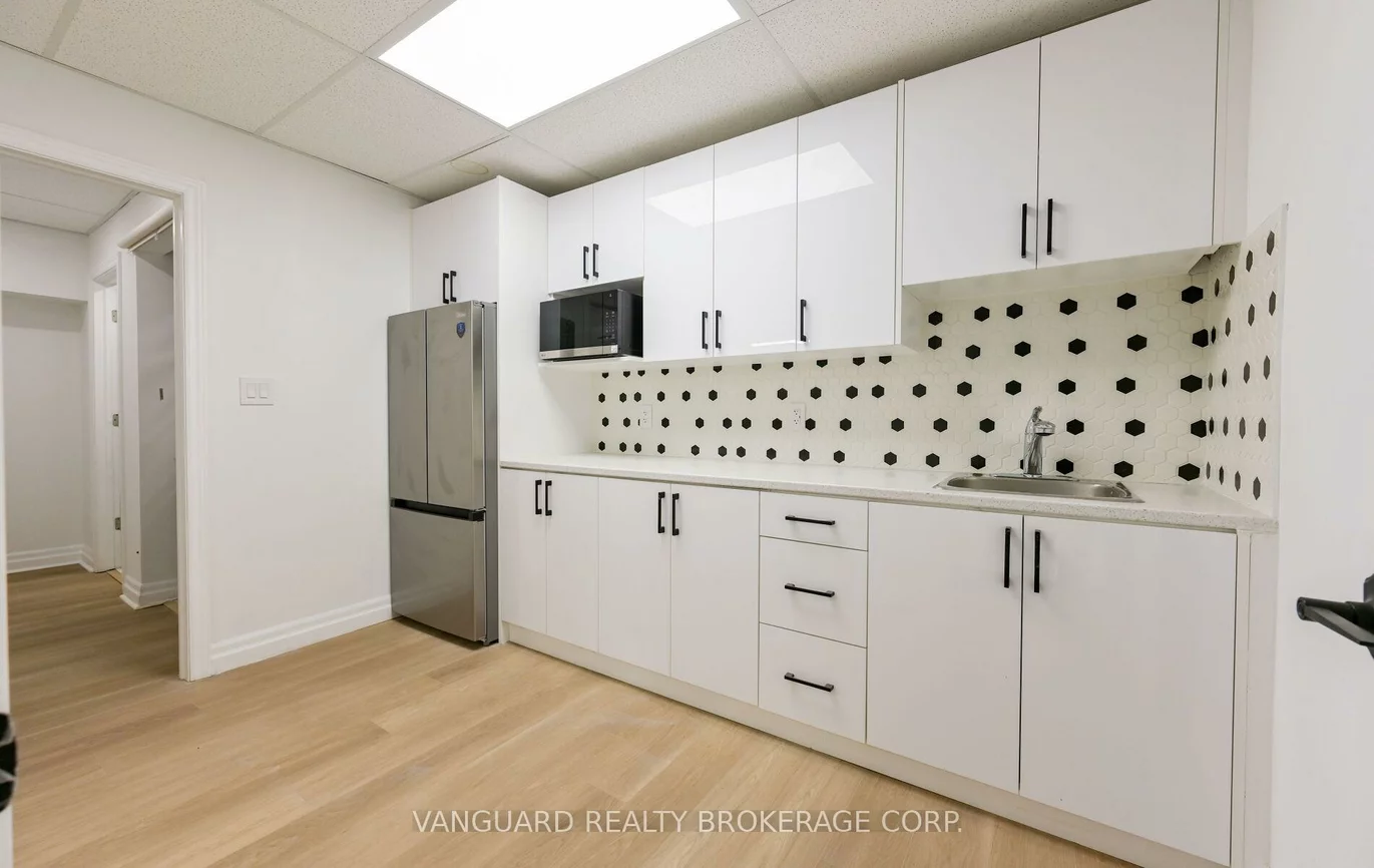 5732, Highway 7, West Woodbridge, Vaughan