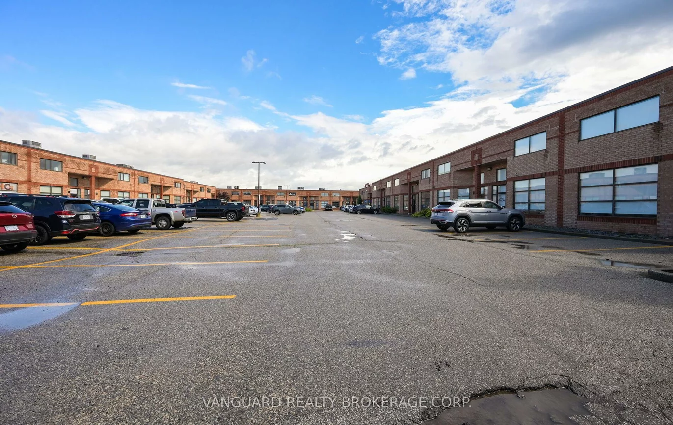 160, Applewood, Concord, Vaughan