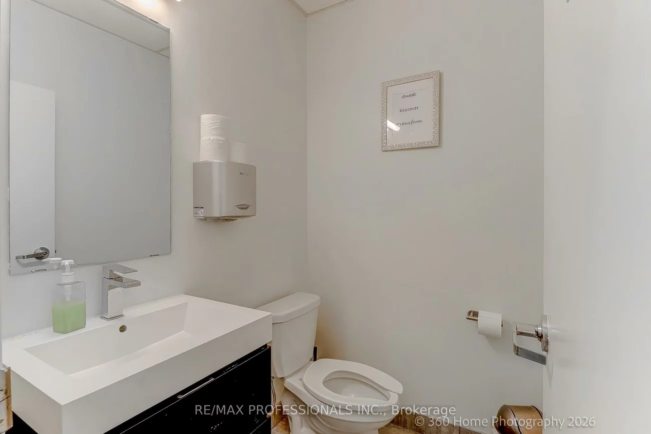 125, Hawkview, Vellore Village, Vaughan