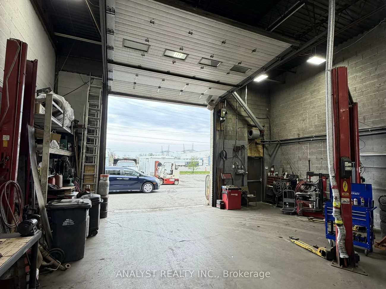 5732, Highway 7, West Woodbridge, Vaughan