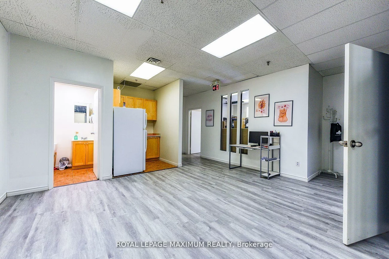 4220, Steeles, Steeles West Industrial, Vaughan