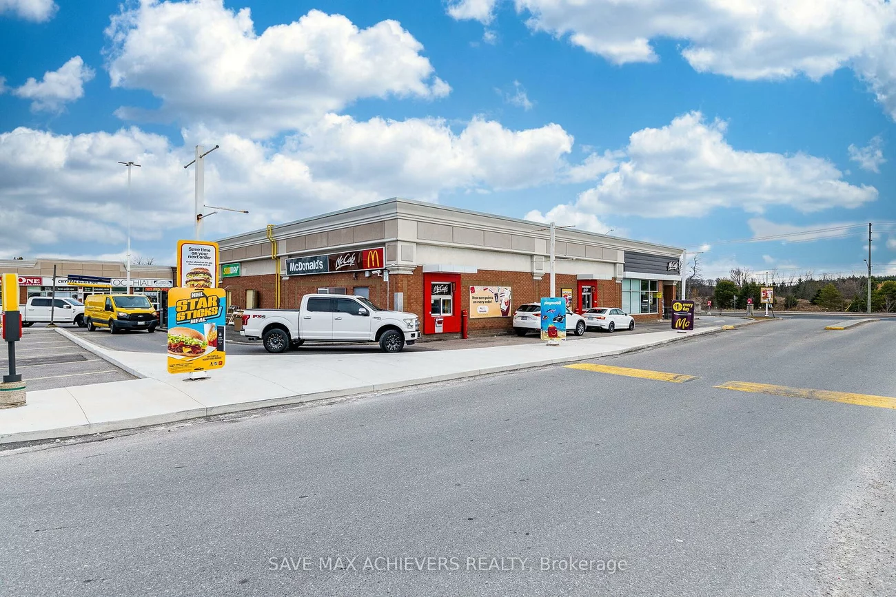 9600, Islington, West Woodbridge, Vaughan