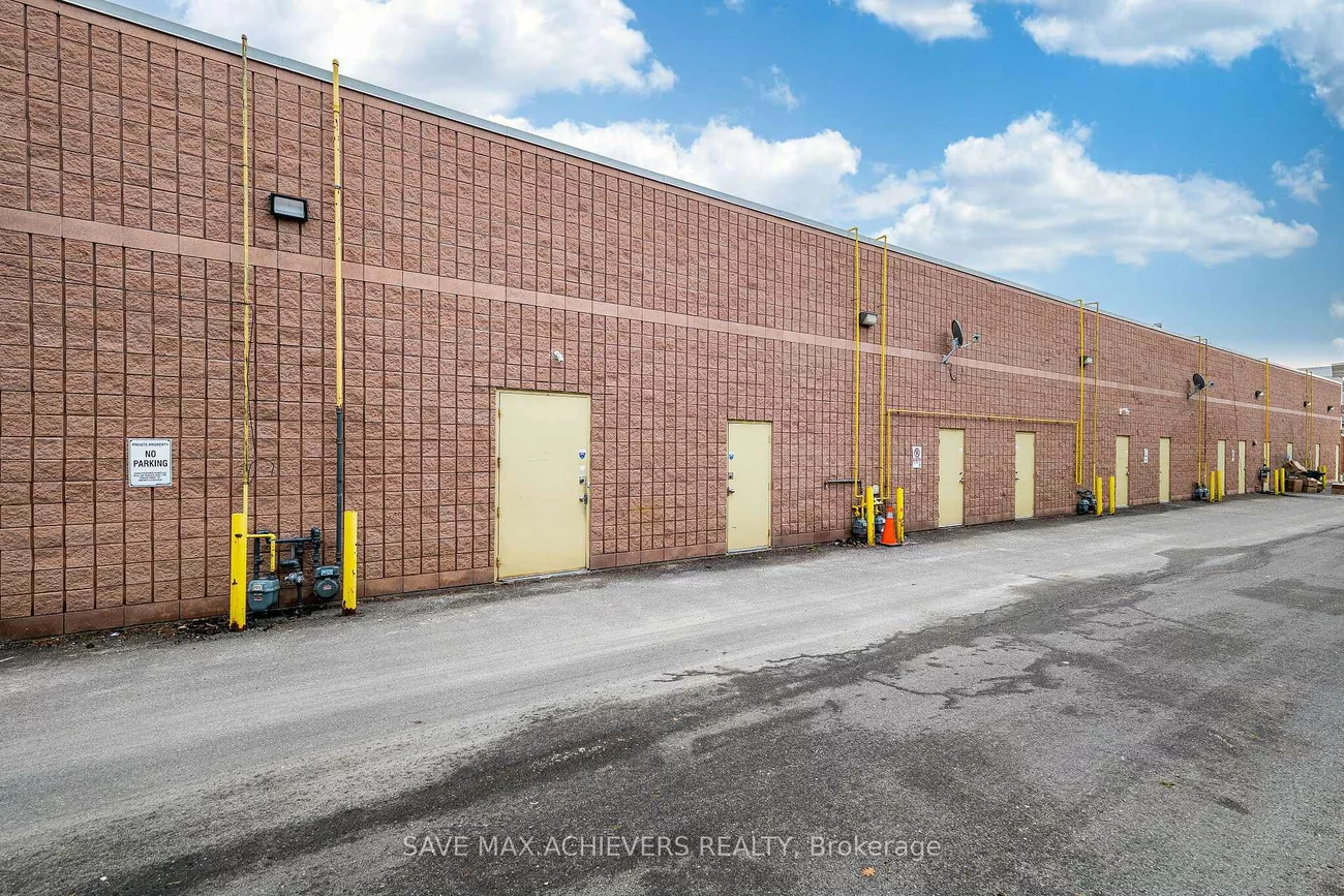 9600, Islington, West Woodbridge, Vaughan