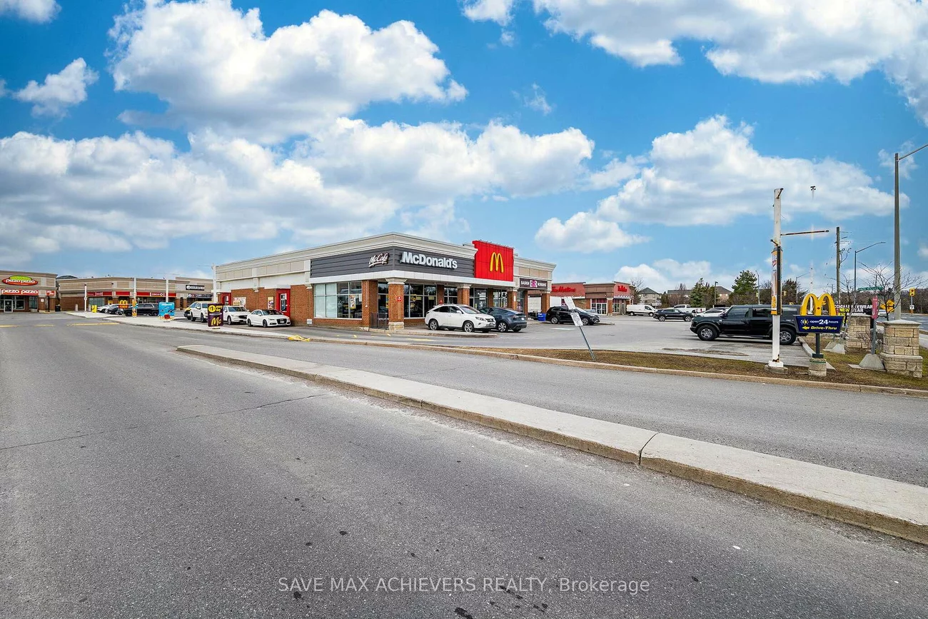 9600, Islington, West Woodbridge, Vaughan
