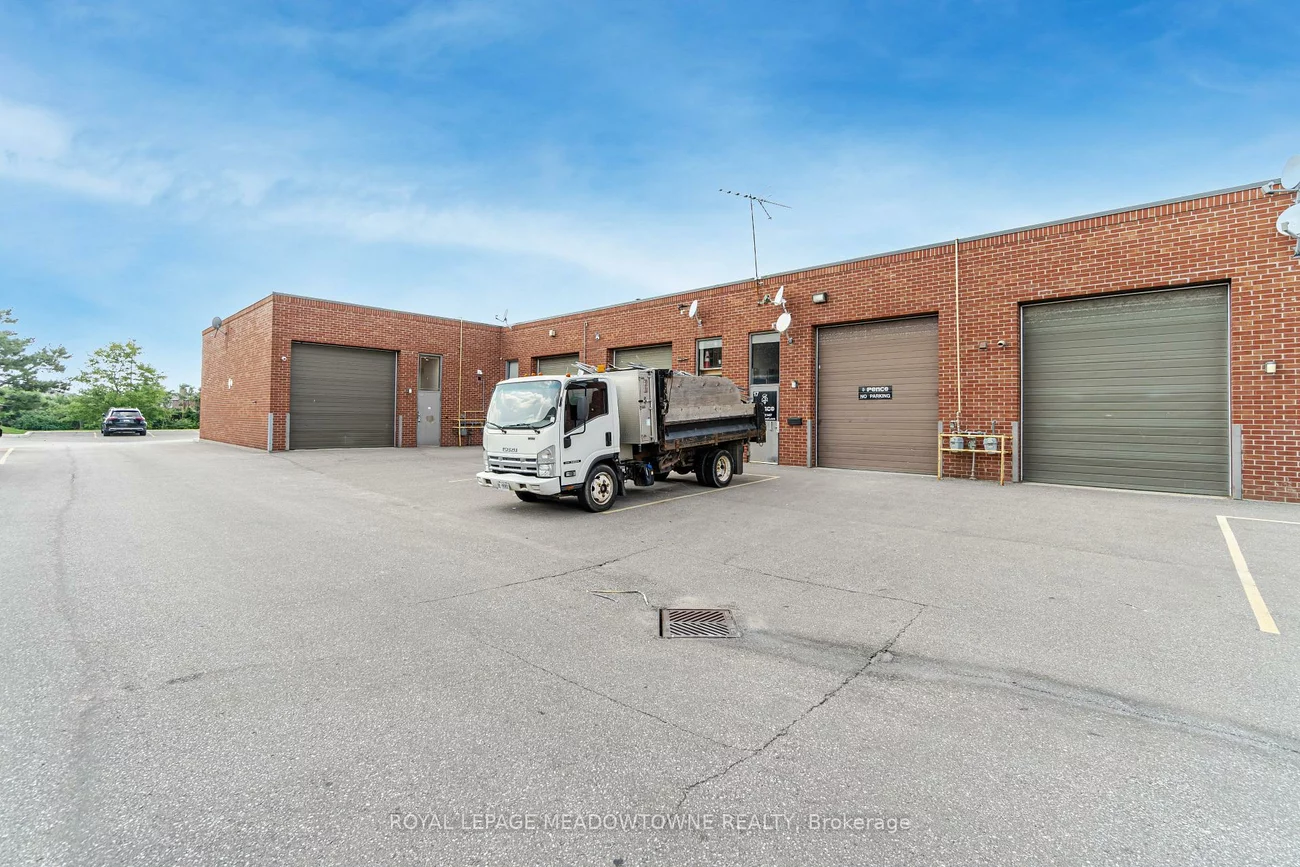 830, Rowntree Dairy, Pine Valley Business Park, Vaughan