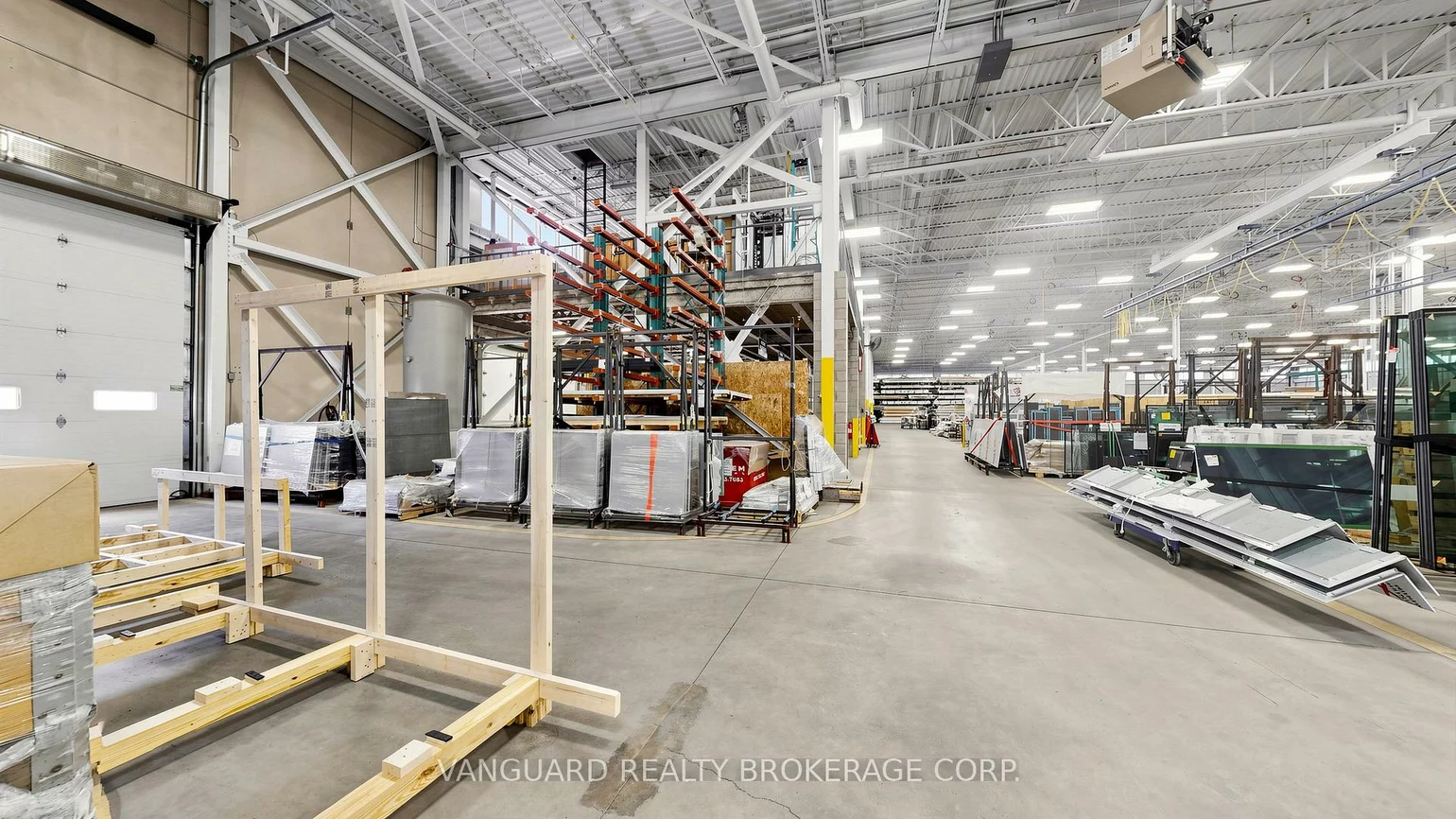 2891, Langstaff, Concord, Vaughan