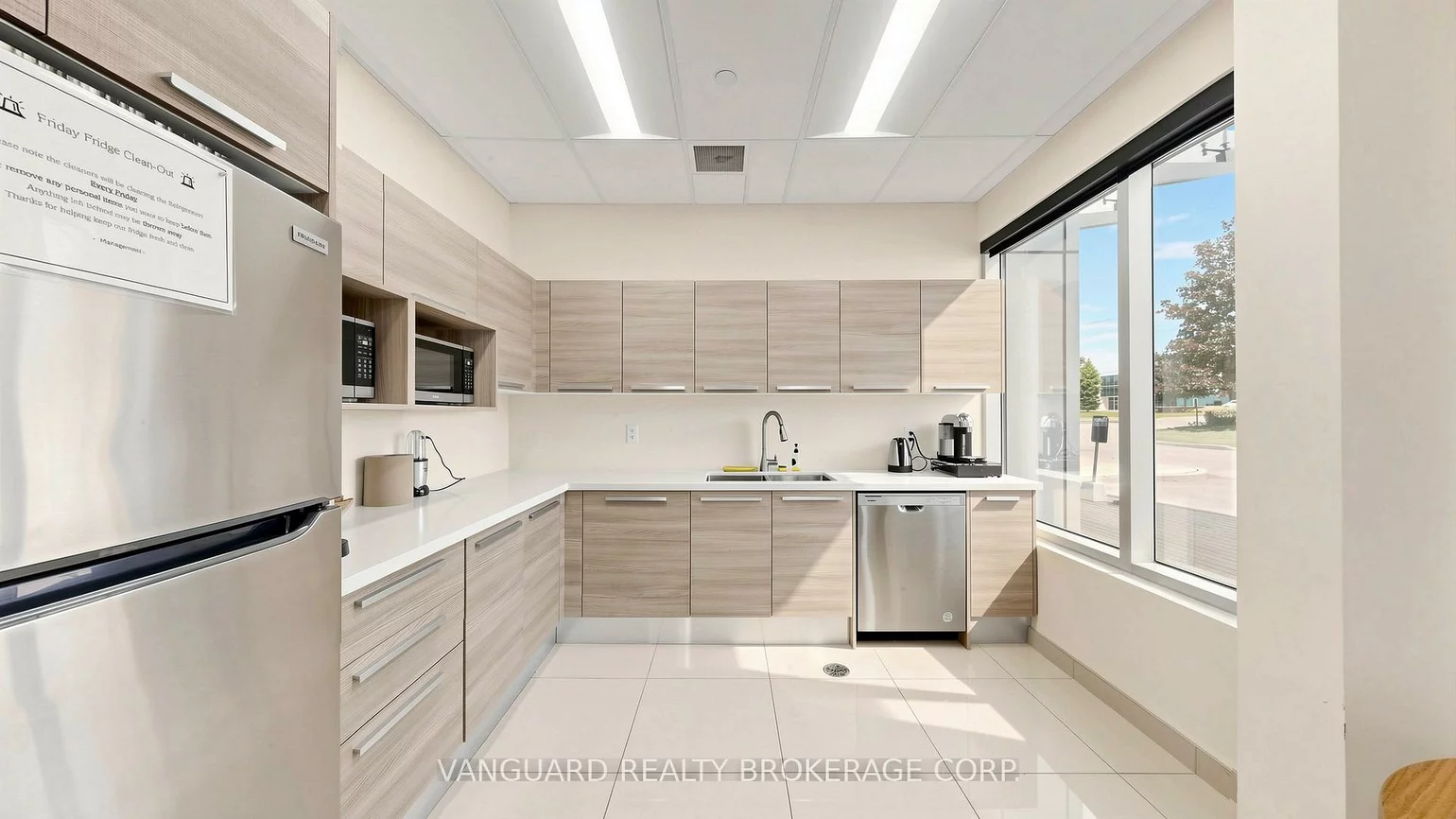 2891, Langstaff, Concord, Vaughan