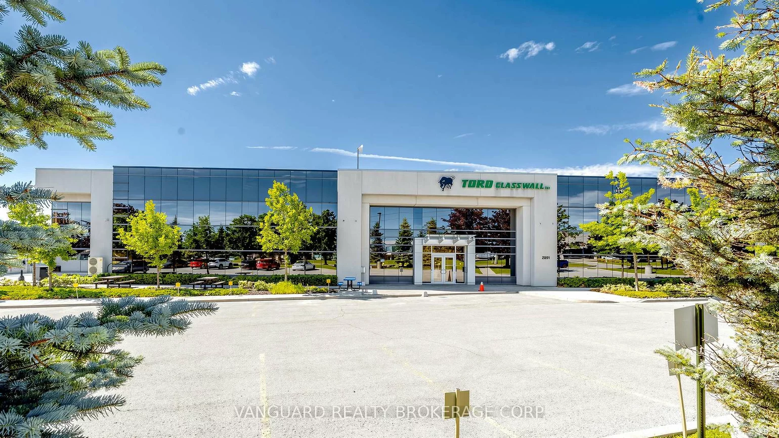 2891, Langstaff, Concord, Vaughan