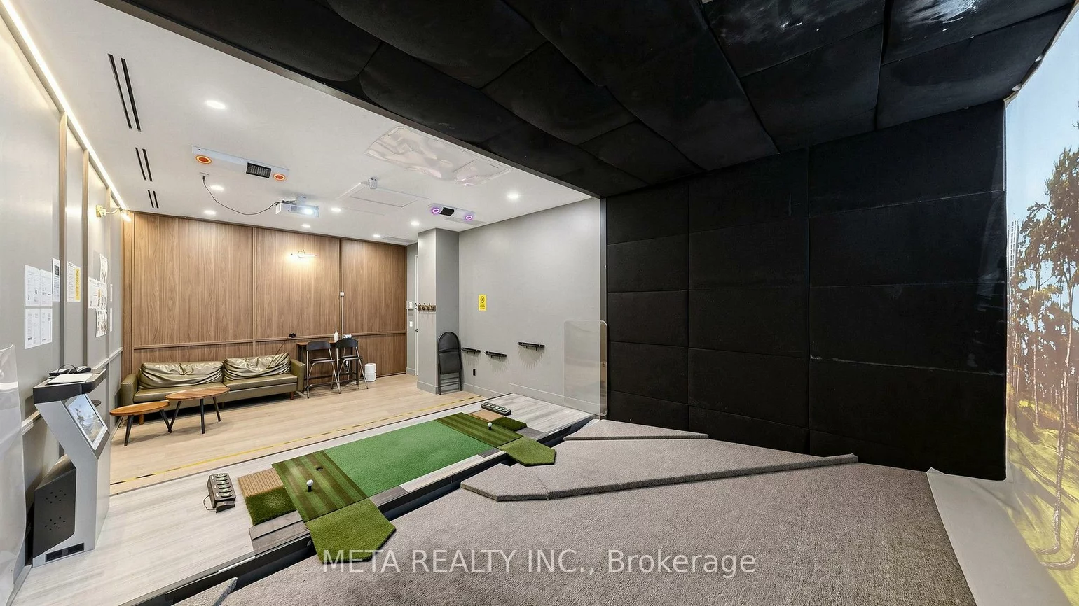 1600, Steeles, Concord, Vaughan