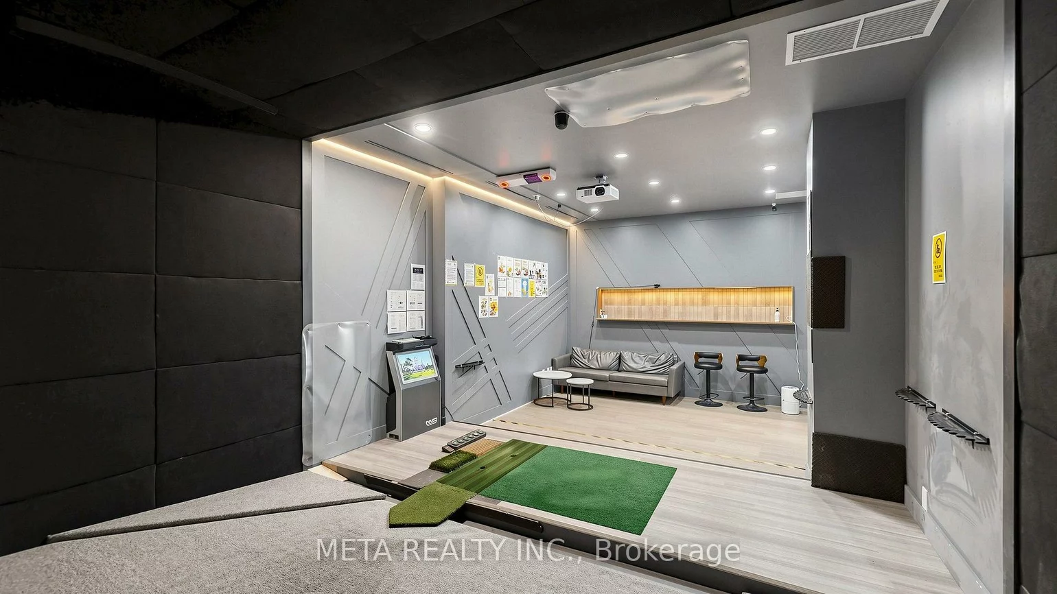 1600, Steeles, Concord, Vaughan