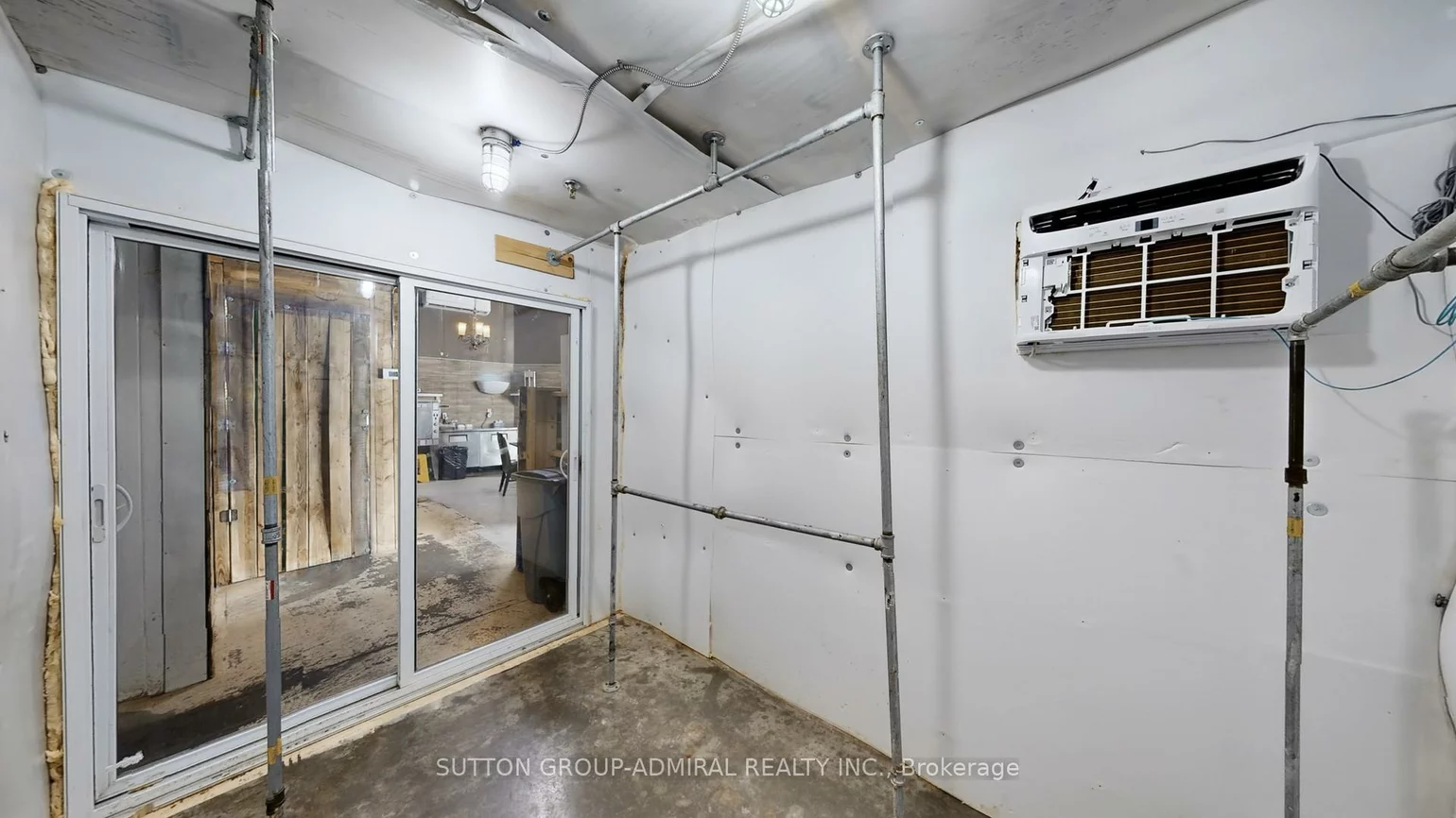 9001, Dufferin, Patterson, Vaughan