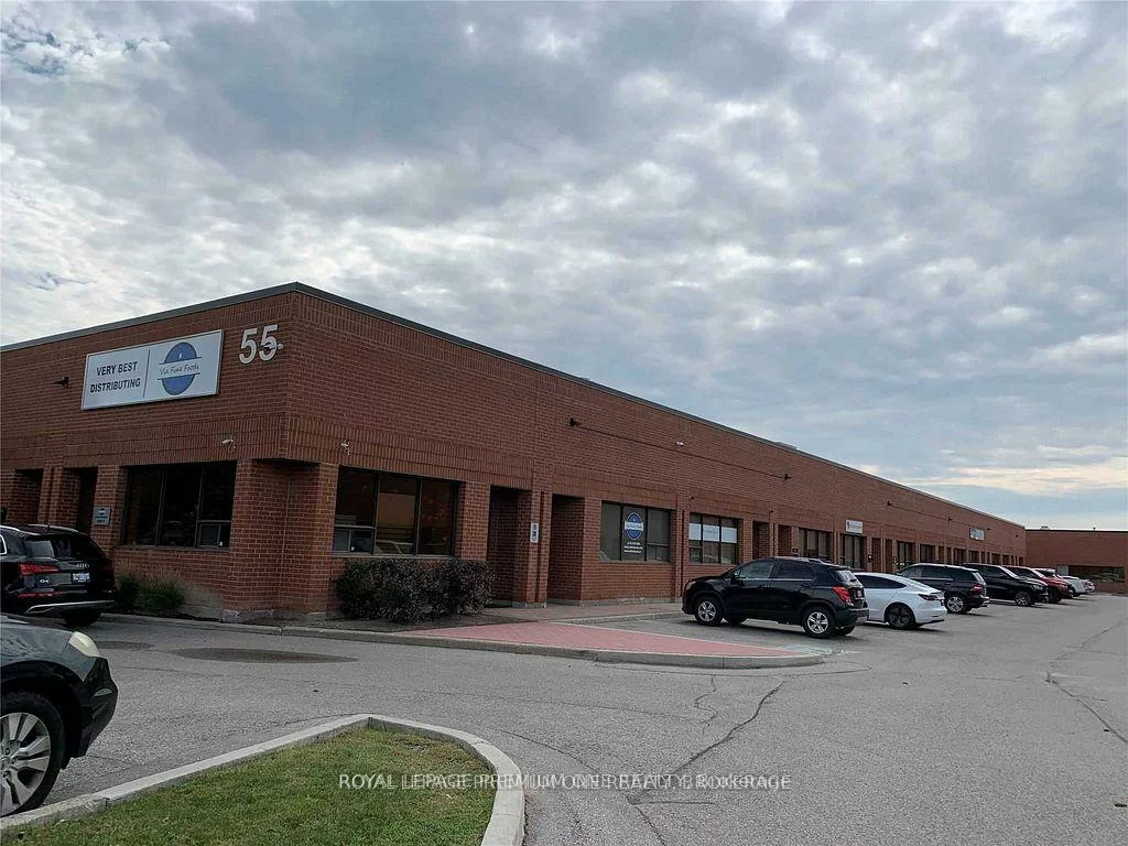 55, Winges, Pine Valley Business Park, Vaughan