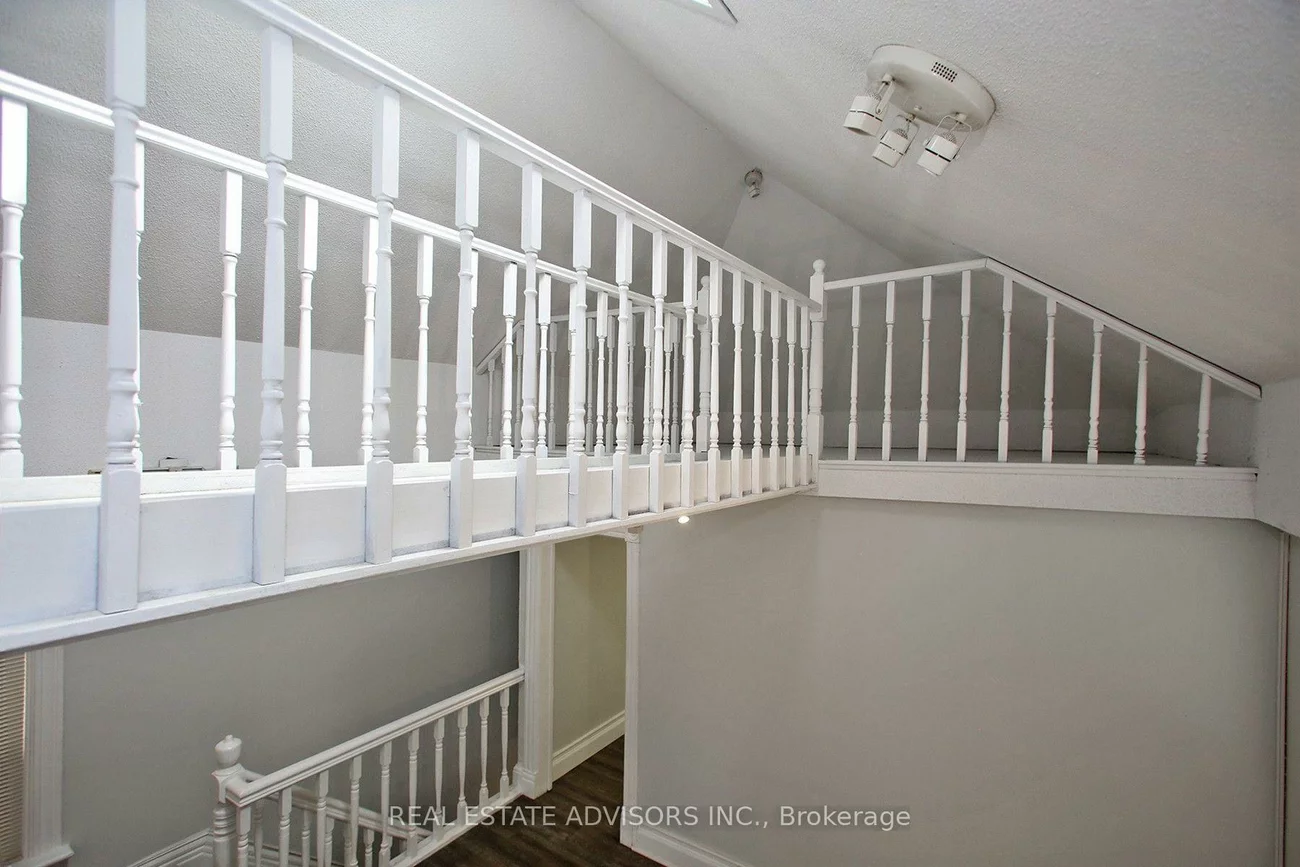 7924, Kipling, West Woodbridge, Vaughan