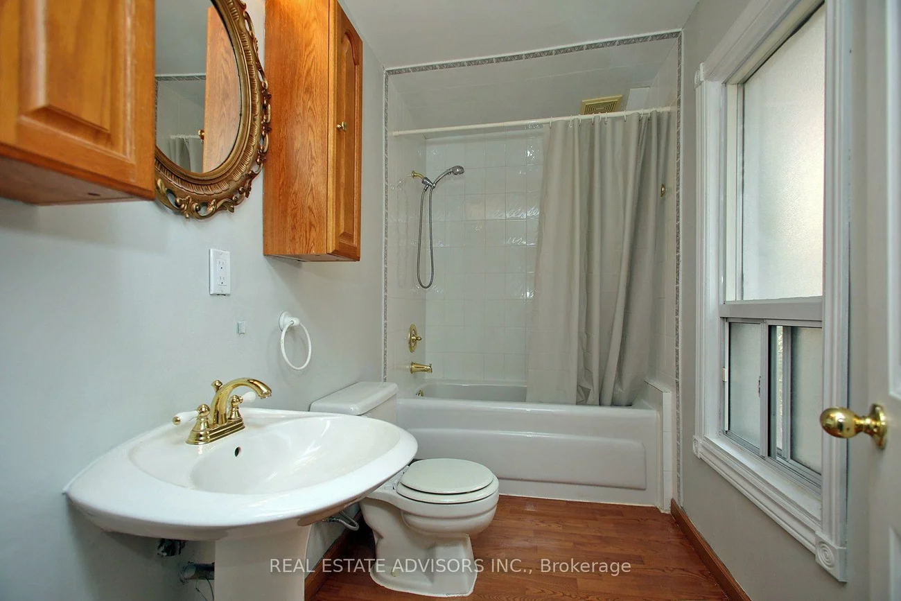 7924, Kipling, West Woodbridge, Vaughan