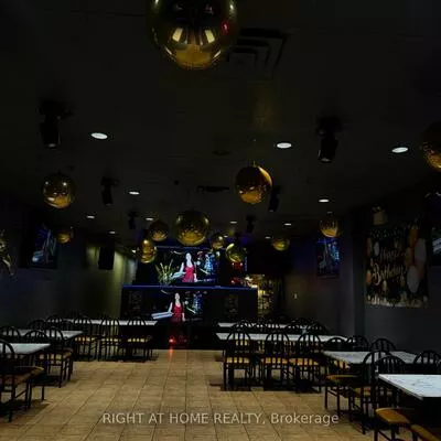 3232, Steeles, Concord, Vaughan