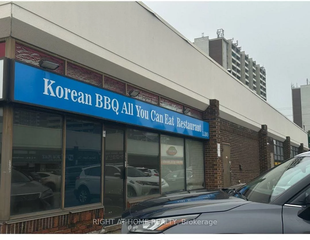 180, Steeles, Crestwood-Springfarm-Yorkhill, Vaughan