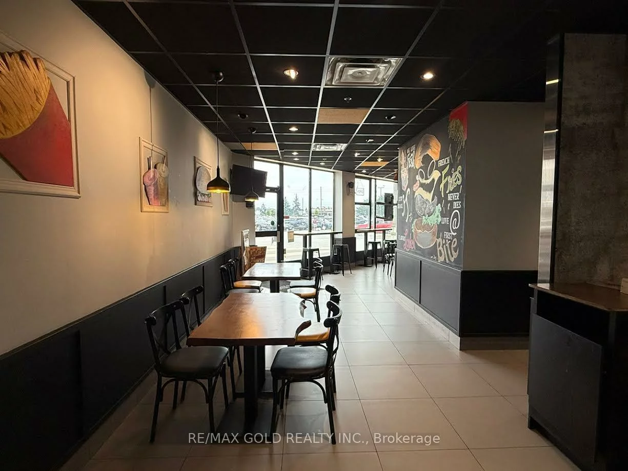 7600, Weston, Pine Valley Business Park, Vaughan
