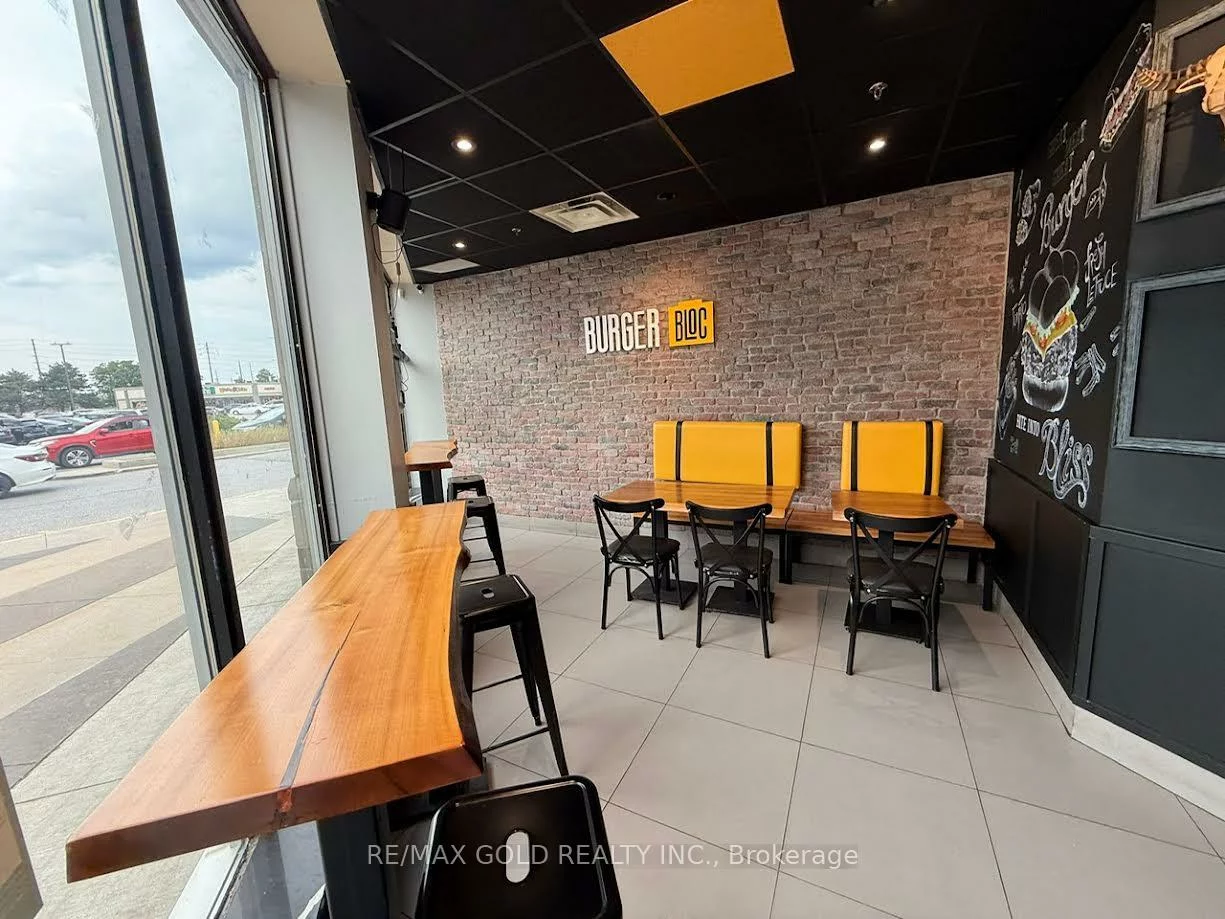 7600, Weston, Pine Valley Business Park, Vaughan
