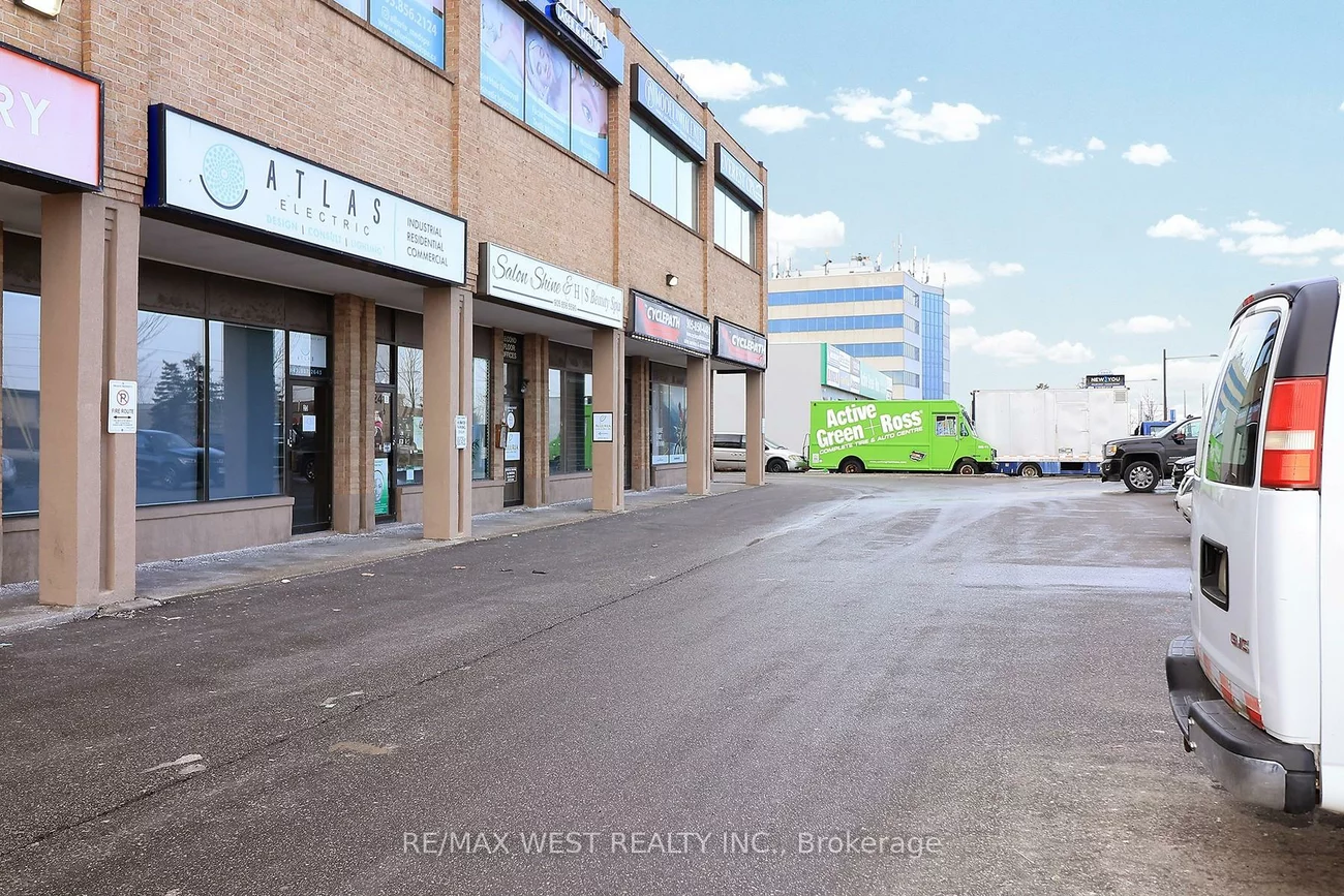 90, Winges, Pine Valley Business Park, Vaughan
