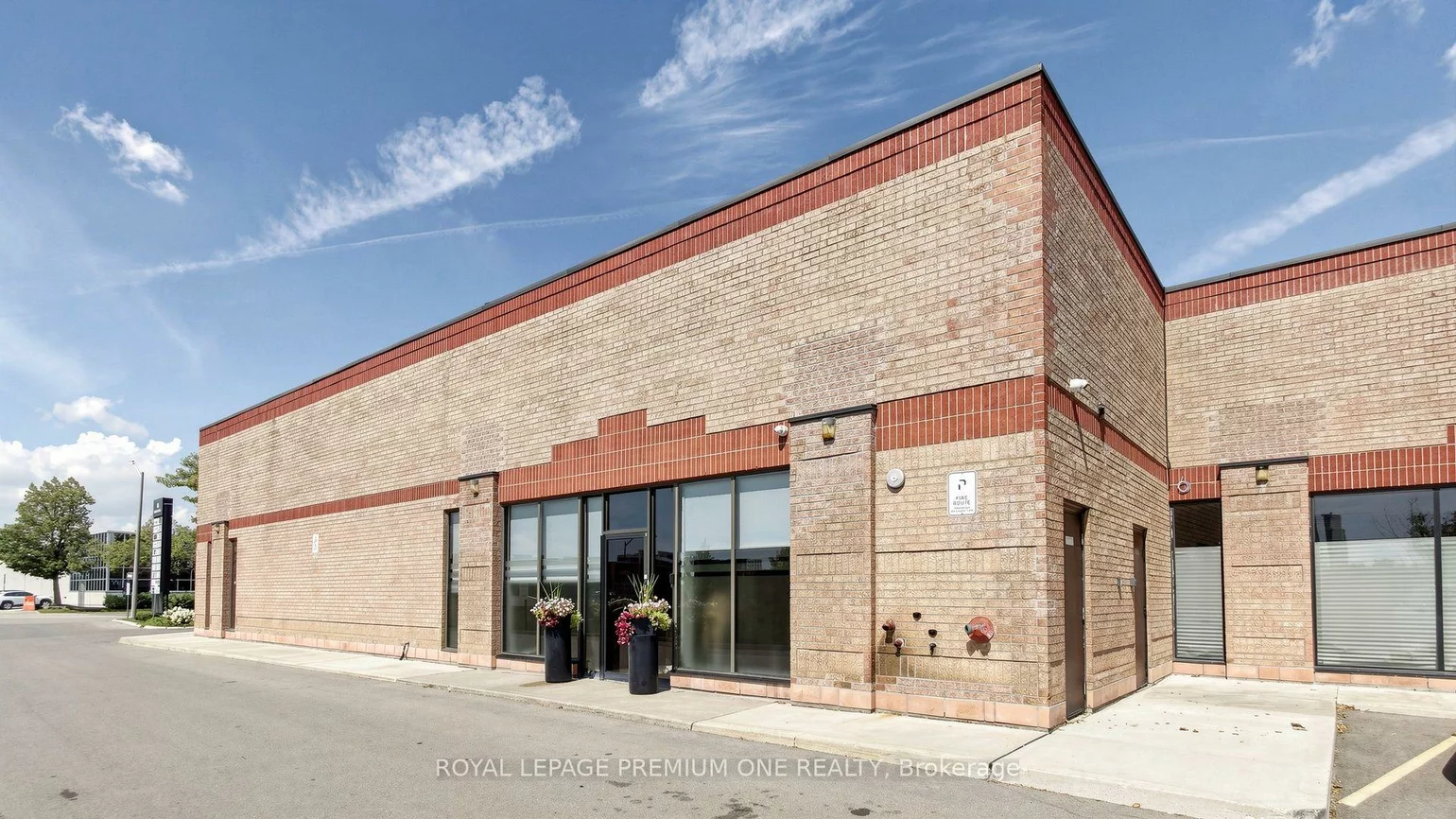 445, Edgeley, Concord, Vaughan