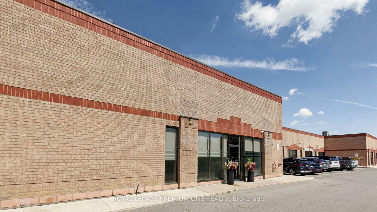 445, Edgeley, Concord, Vaughan