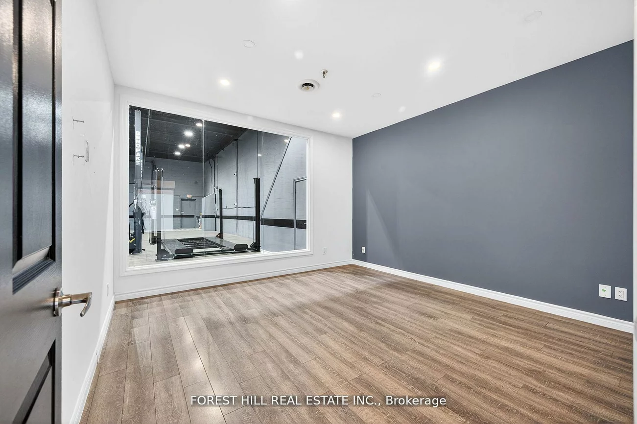 241, Edgeley, Concord, Vaughan