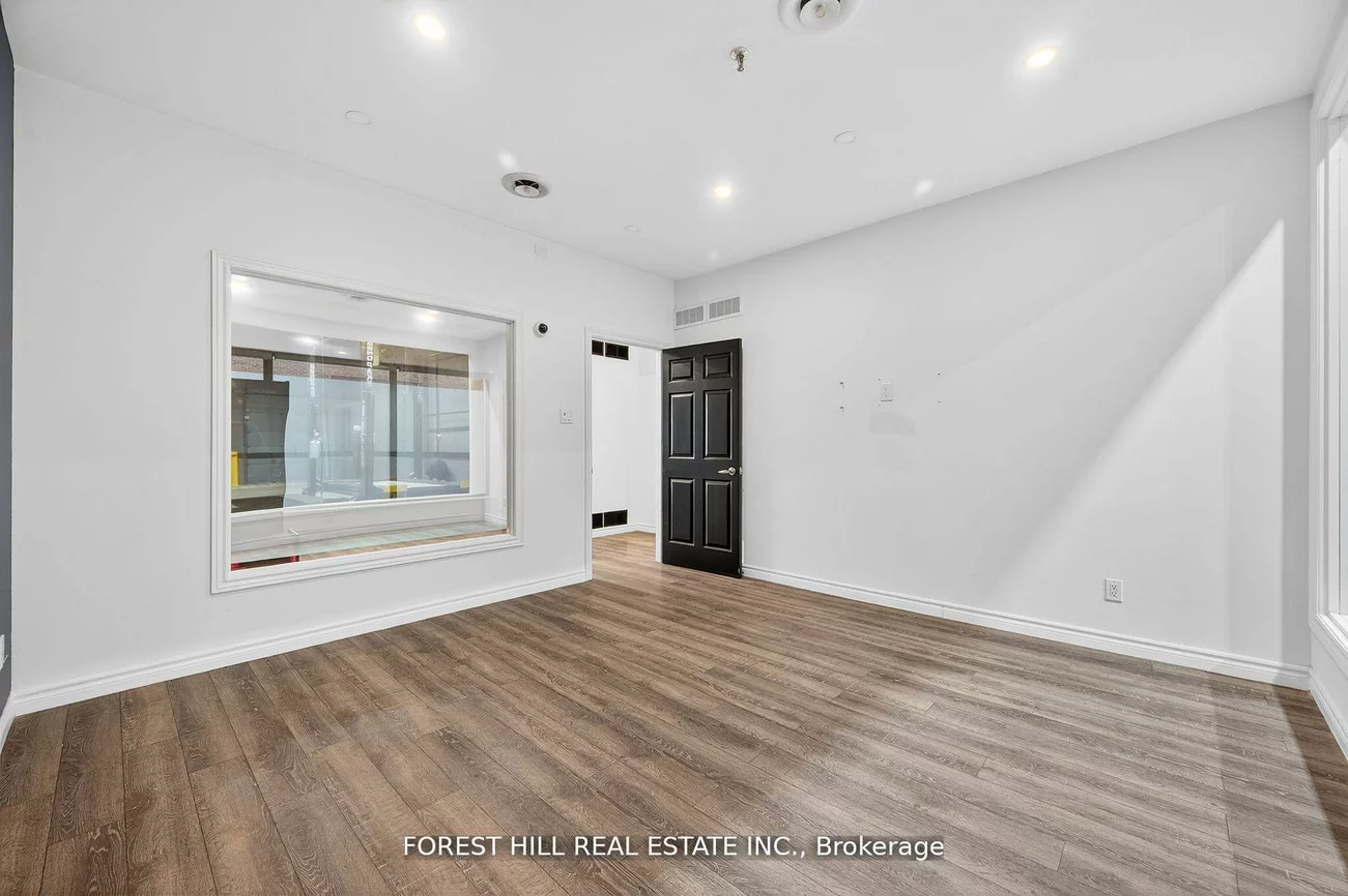 241, Edgeley, Concord, Vaughan