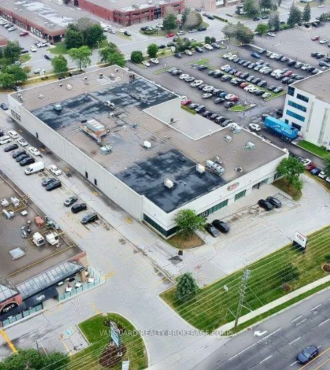 468, Jevlan, East Woodbridge, Vaughan