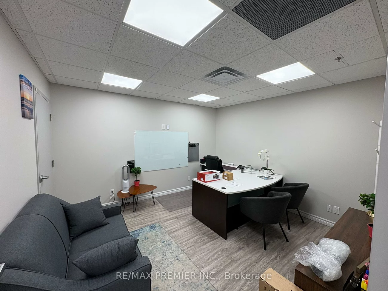 120, Woodstream, Vaughan Grove, Vaughan