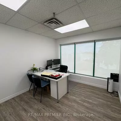 120, Woodstream, Vaughan Grove, Vaughan