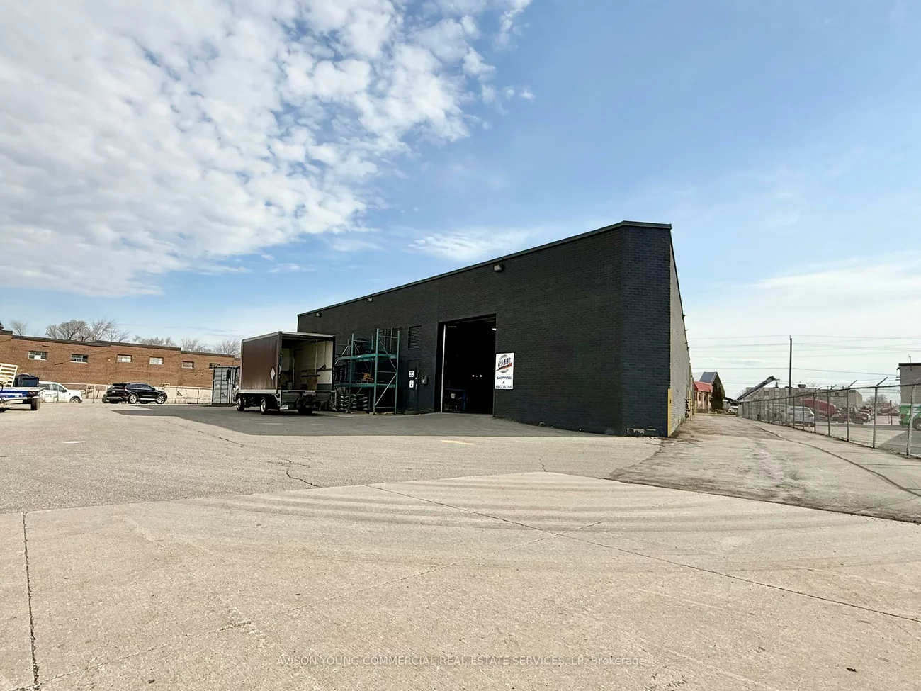 374, Bowes, Concord, Vaughan