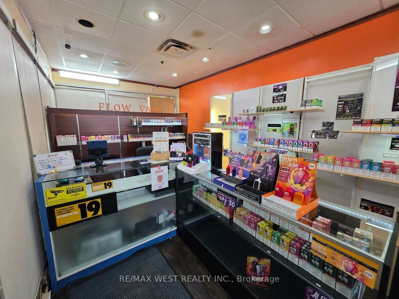 7398, Yonge, Crestwood-Springfarm-Yorkhill, Vaughan