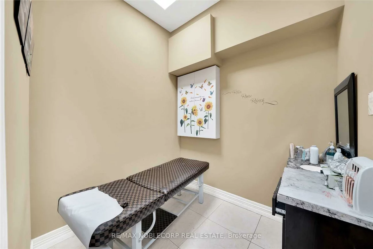 10501, Weston, Vellore Village, Vaughan