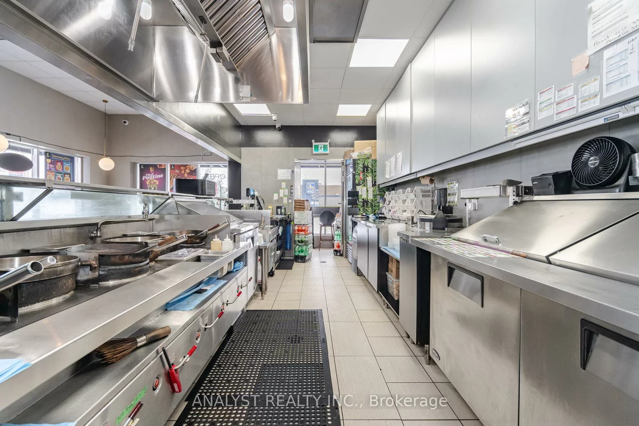 3621, Major Mackenzie, Vellore Village, Vaughan