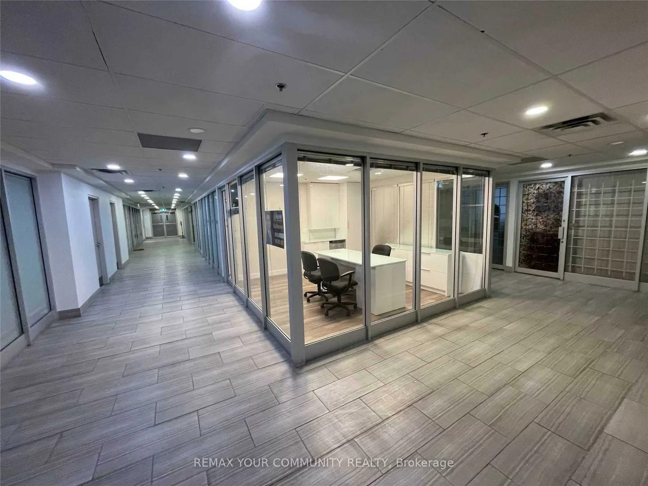 7378, Yonge, Crestwood-Springfarm-Yorkhill, Vaughan