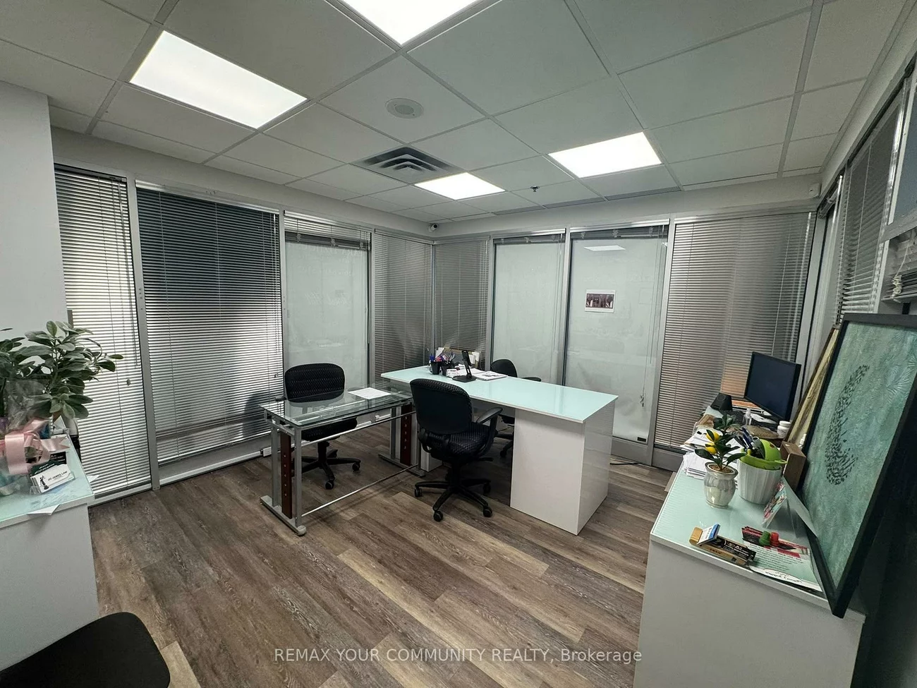 7378, Yonge, Crestwood-Springfarm-Yorkhill, Vaughan