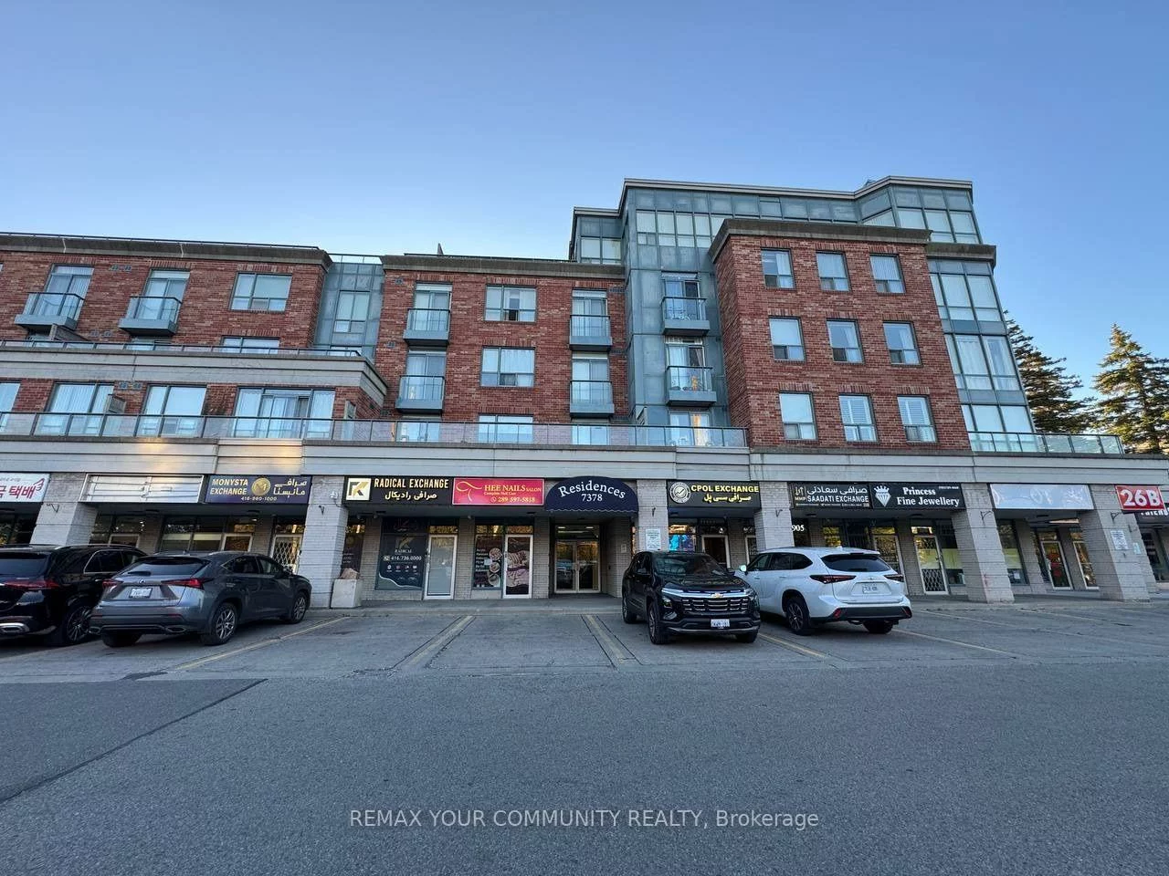 7378, Yonge, Crestwood-Springfarm-Yorkhill, Vaughan
